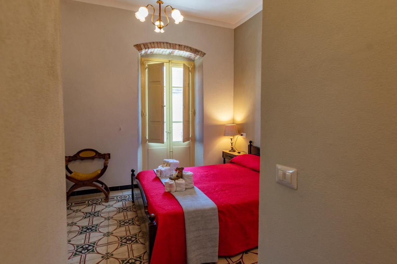 Bed and Breakfast Domo Sa Barra SantʼAntìoco Exterior foto
